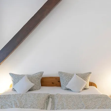 Warnken * Zetel